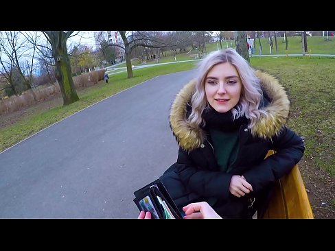❤️ Avaler le sperme chaud d'un étranger pour de l'argent - pipe dans le parc par Eva Elfie ❤️❌ Fucking at us